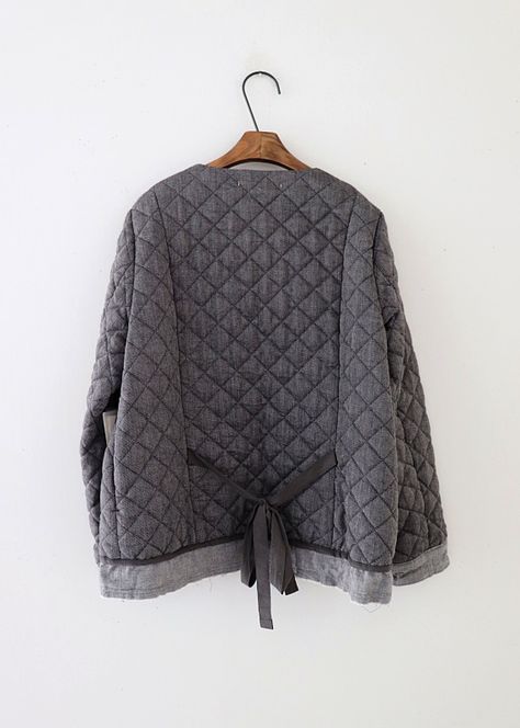 chanel style quilted sweater fashion trends 