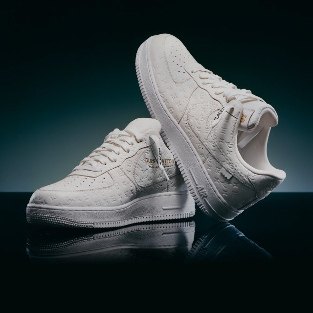 Louis Vuitton And Nike "Air Force 1" Sneaker by Virgil Abloh - White 